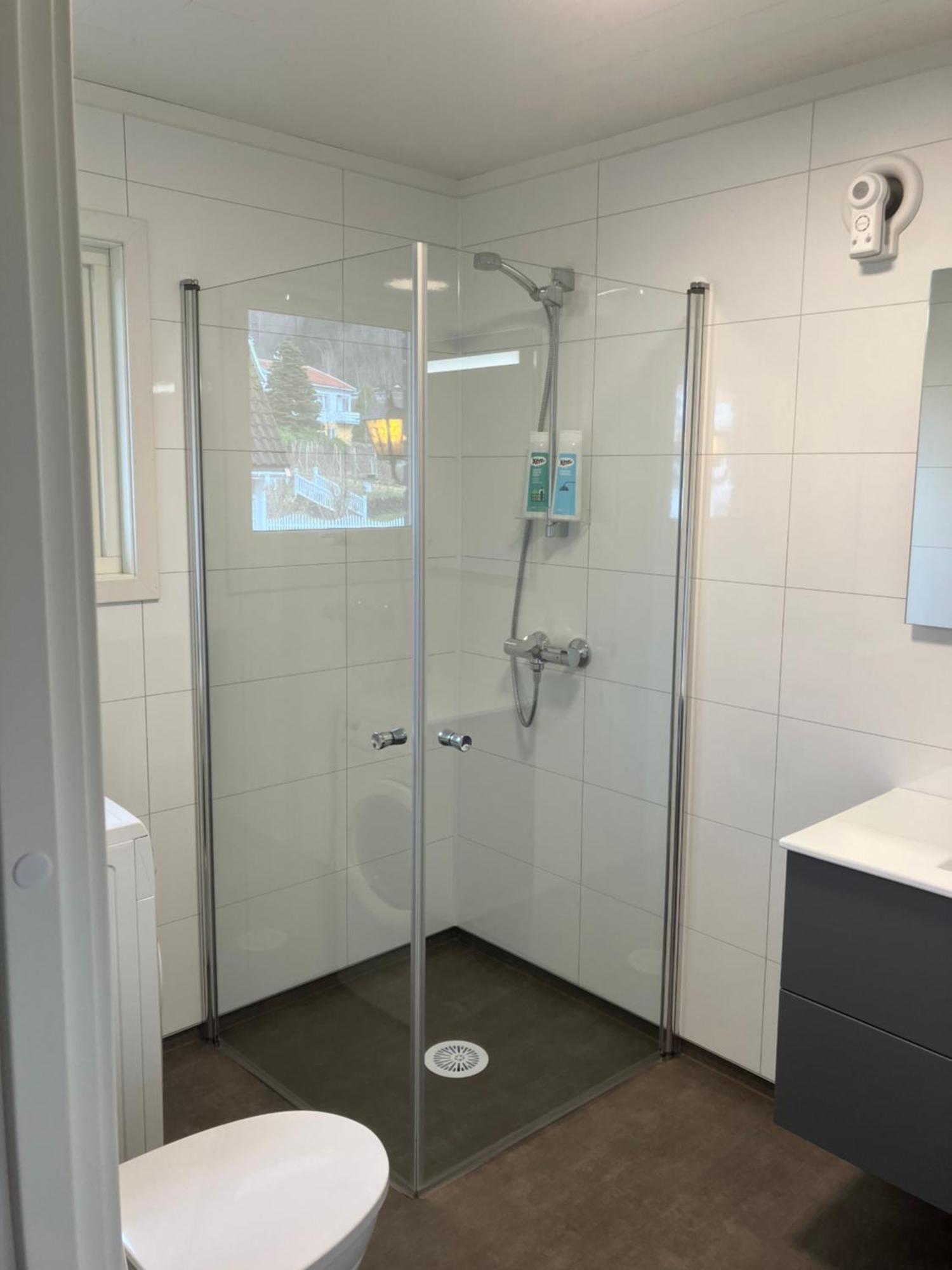 Villa Holmen 2 - Ground Floor Apartment Balestrand Ngoại thất bức ảnh